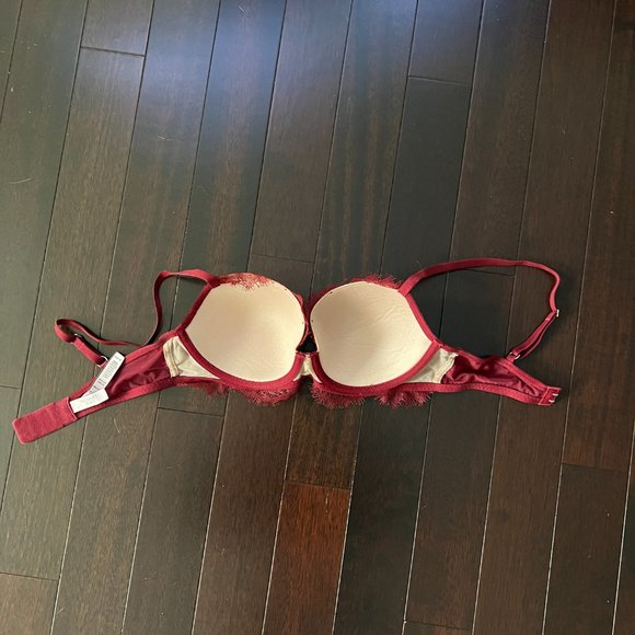 Victoria's Secret Burgundy Red Dream Angels Bra Discontinued NWOT - Picture 6 of 14